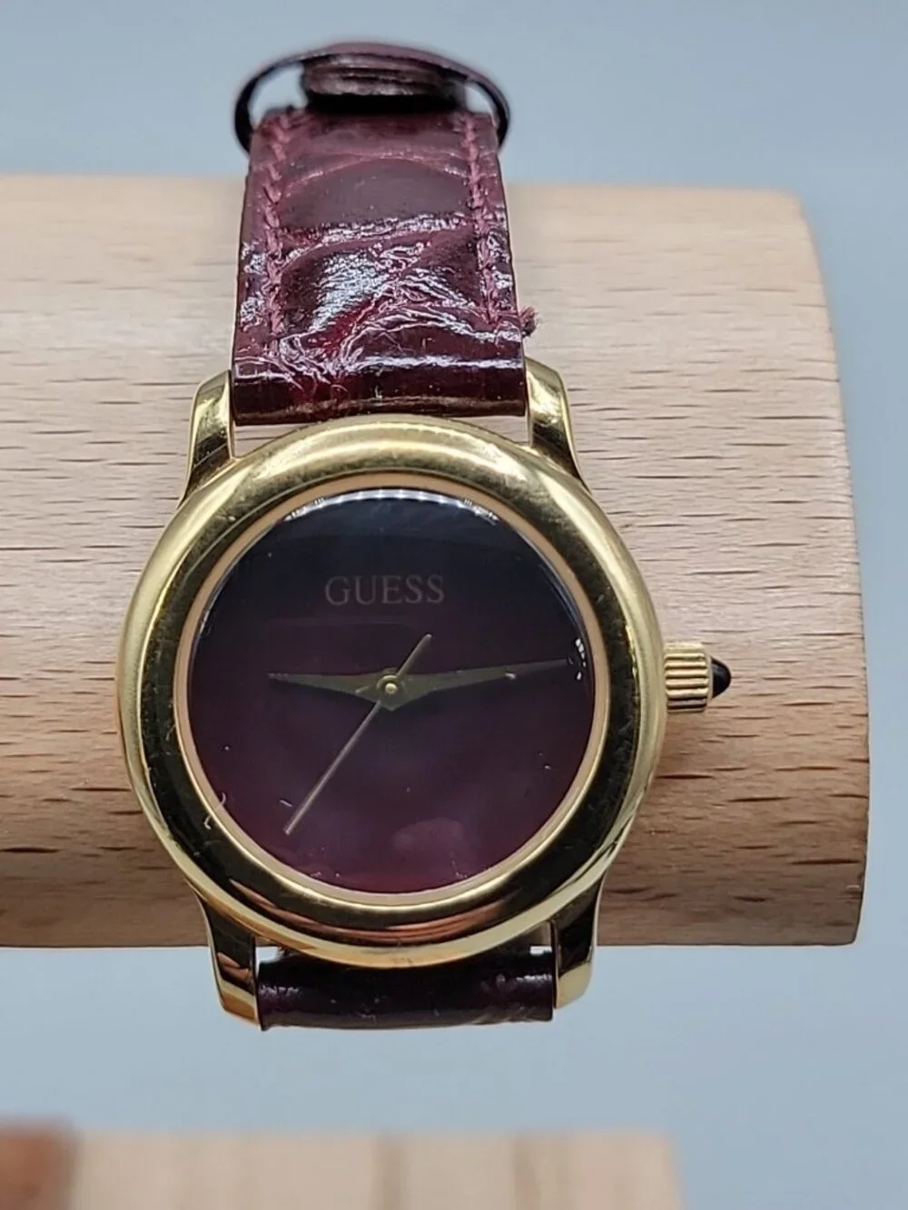 Vintage 1991 GUESS Watch Gold Tone Black Dial Burgundy Leather Strap 26mm 6.5